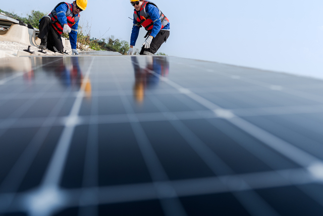 How Solar Installers Can Tailor Solutions for Different Home Types