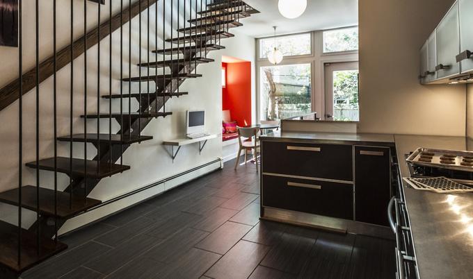 How is a Home Warranty Different from Homeowners Insurance?