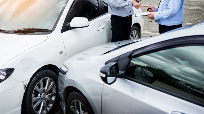 Easy Ways to Lower Your Auto Insurance Costs