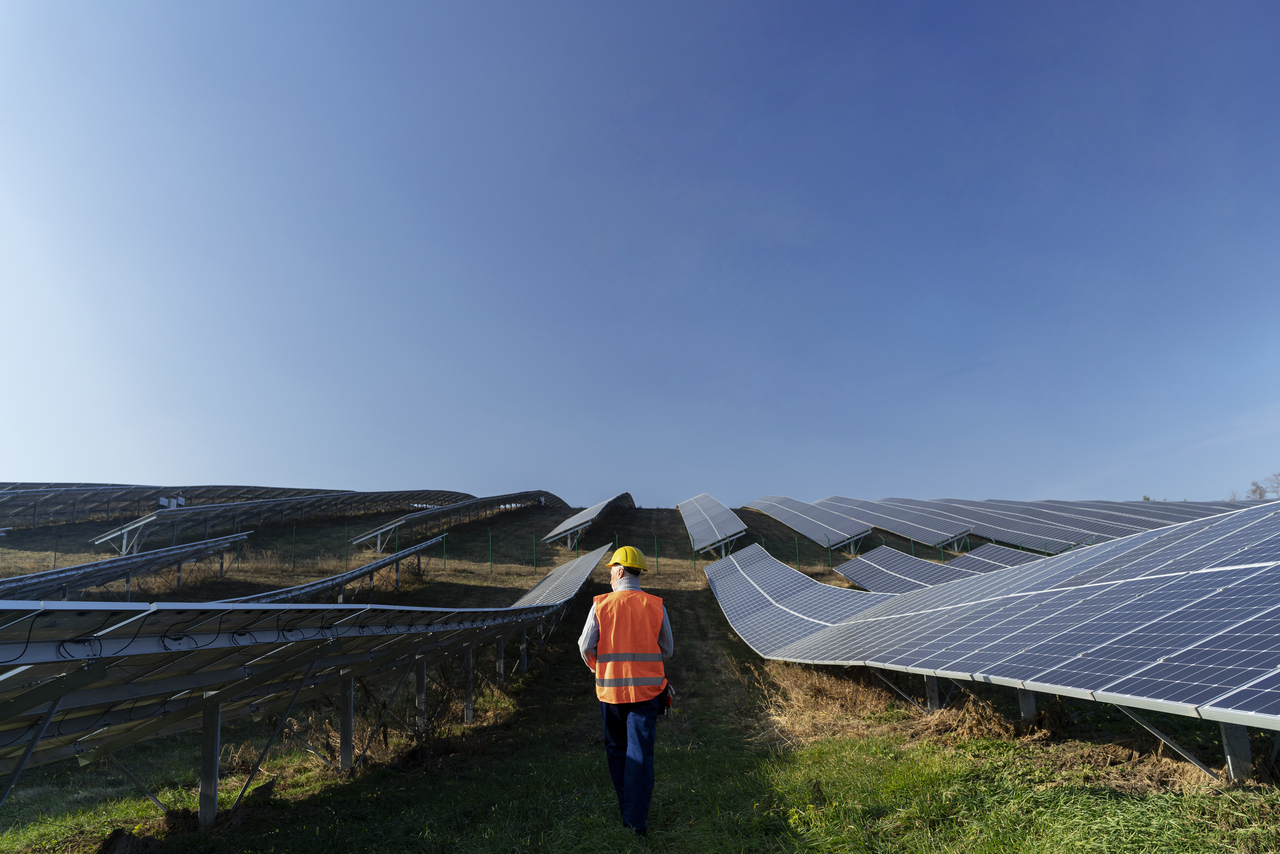 Exploring the Link Between Solar Energy and Climate Resilience